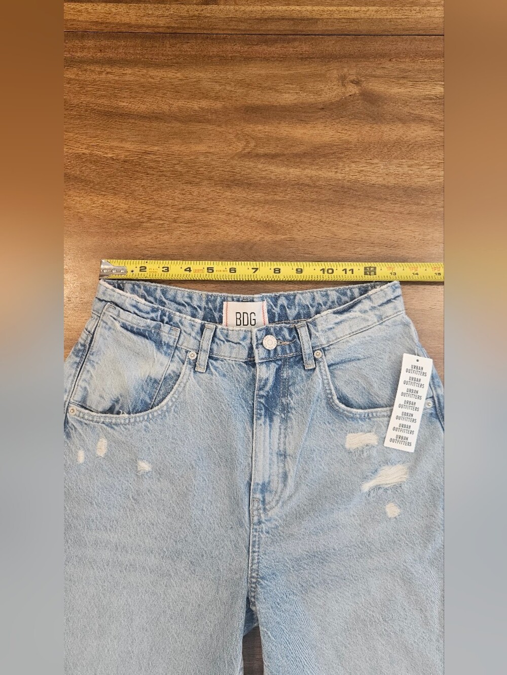 Urban Outfitters BDG Mega Mid-Rise Baggy Jorts - Picture 9 of 10